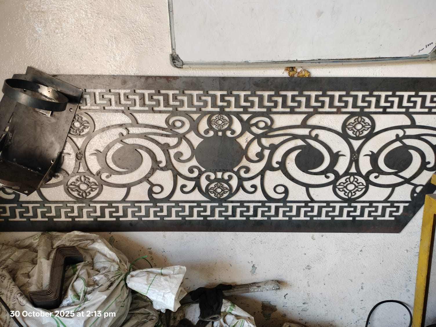 GRILL WALL DESIGN LASER CUTTING